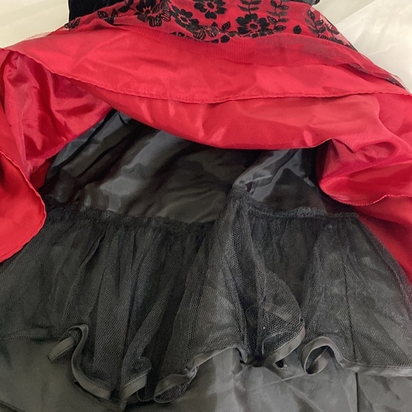 Girl Dress Black/Burgundy - Picture 11 of 12